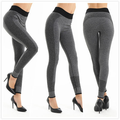 Cross border, European and American sports Yoga Pants outdoor fitness running speed dry tight nine points to beat underpants