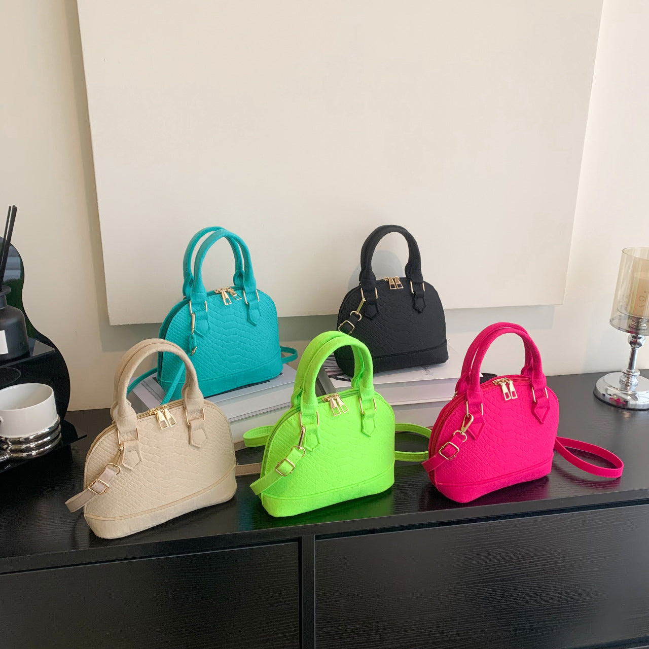 Spring New Fashion Retro Hand-held Shoulder Crossbody Bag For Women